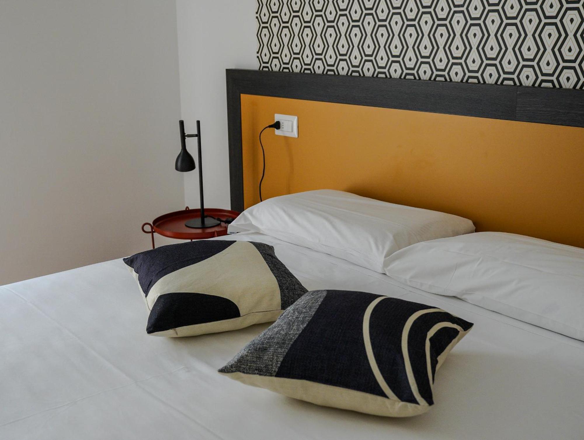 Feel - Mille Suites بيرغامو المظهر الخارجي الصورة